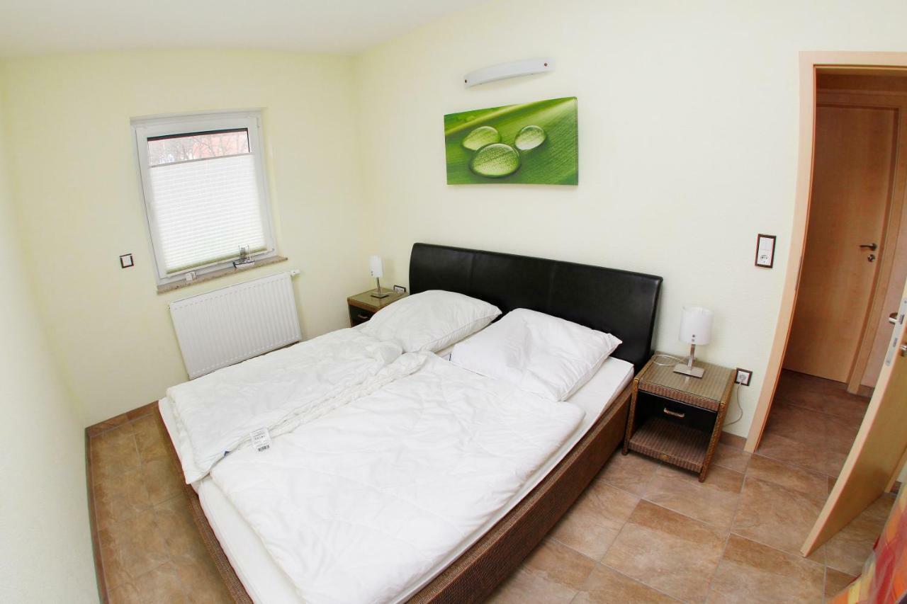 Ferienhaus "Zur Sprotte" In Glowe Buitenkant foto